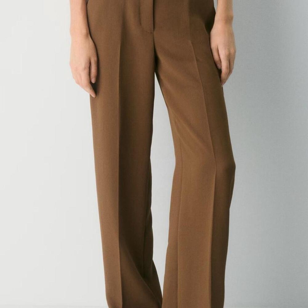 Aritzia Limitless Pants in Tan